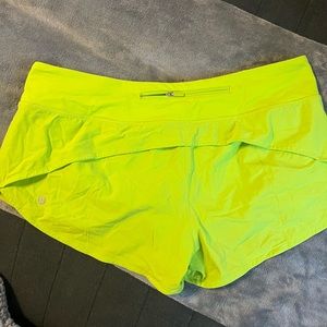 Lululemon Speed Up shorts 2.5